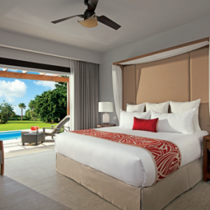 DELUXE SUITE TROPICAL VIEW