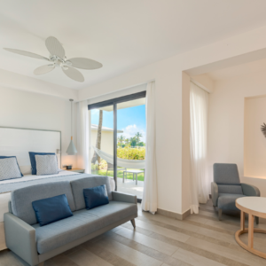 PRIVILEGED DELUXE JUNIOR SUITE